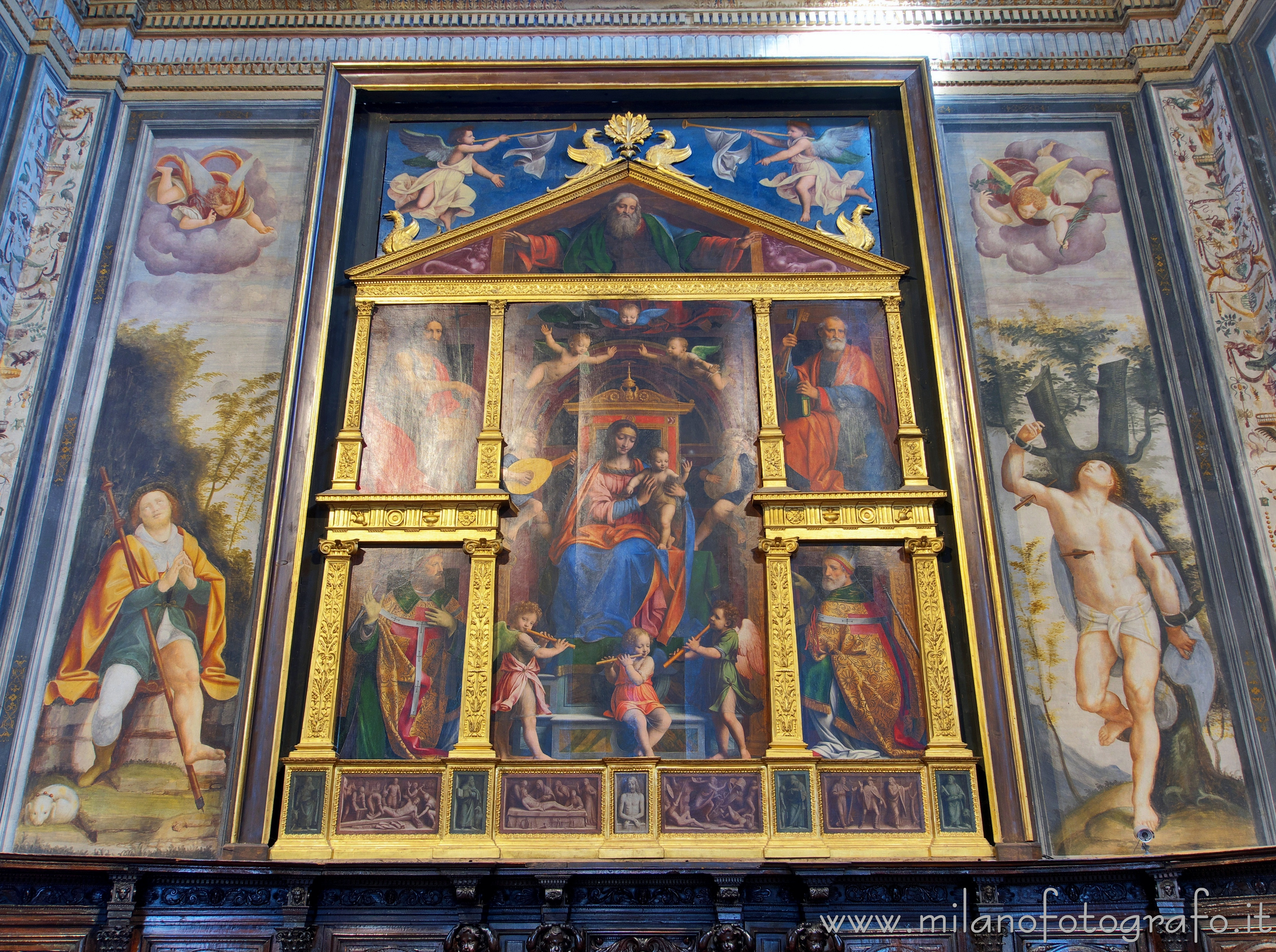 Legnano (Milan, Italy) - Back wall of the main chapel of the Basilica of San Magno